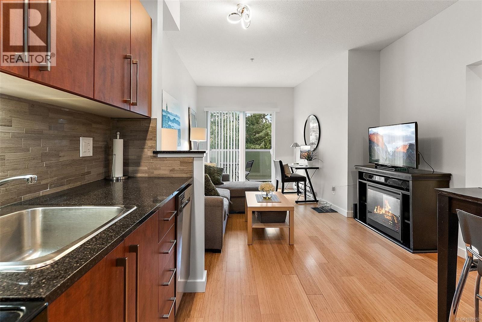 #414 611 BROOKSIDE RD - 10