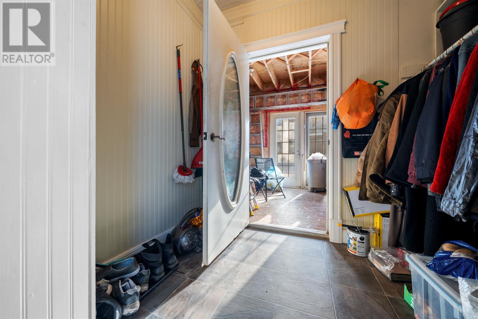 Property 30 of 50 of 251 Victoria Street E