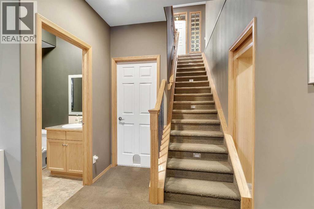 Single Family House for Sale in  Rosery Drive NW Rosemont Calgary 