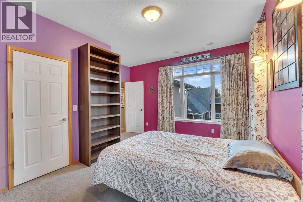 Single Family House for Sale in  Rosery Drive NW Rosemont Calgary 