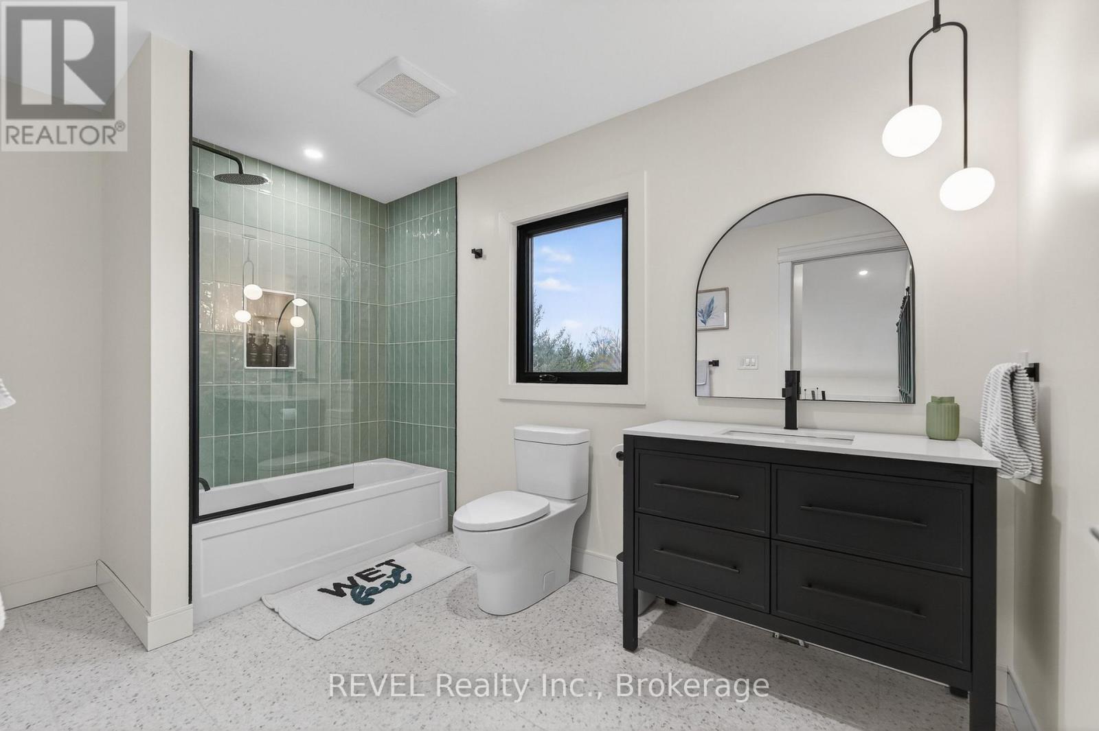 3901 WHITE ROAD - 40