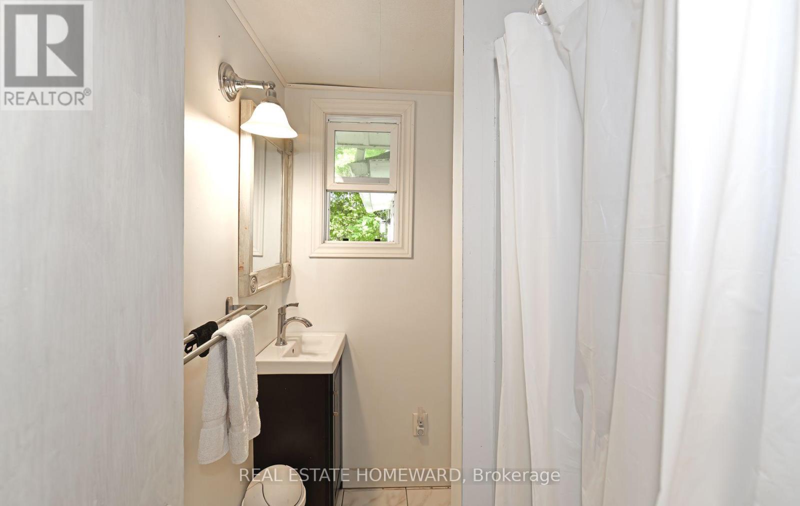 260 SOUTH SHORES ROAD - 10