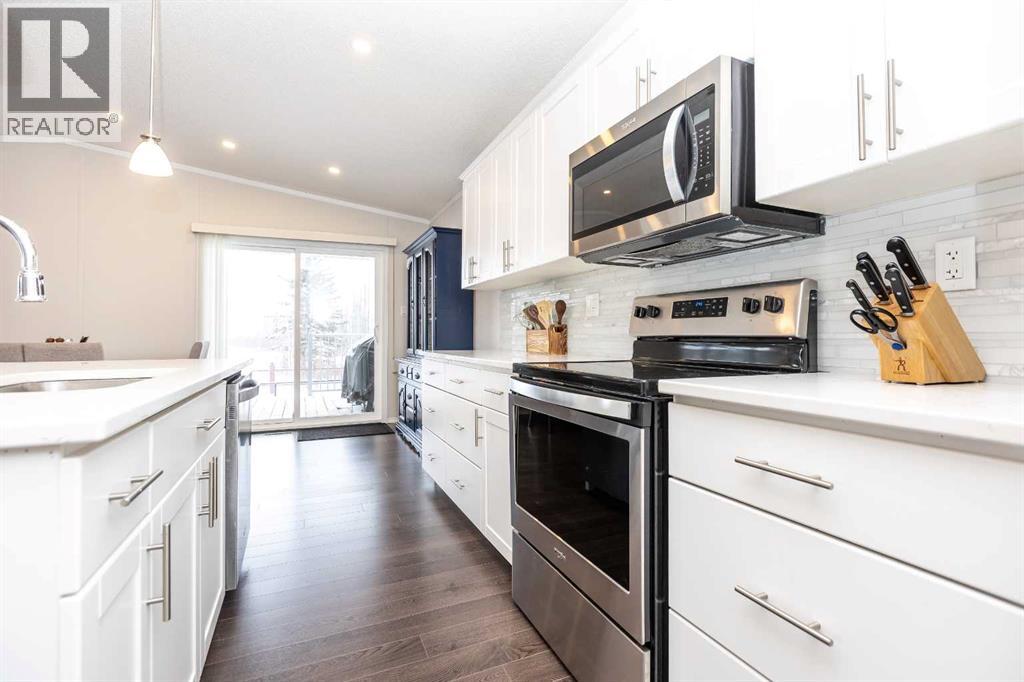 41019 Range Road 11, Rural Lacombe County