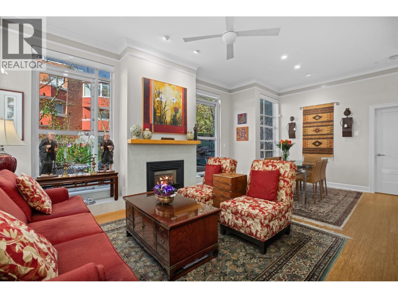 106 1928 NELSON STREET