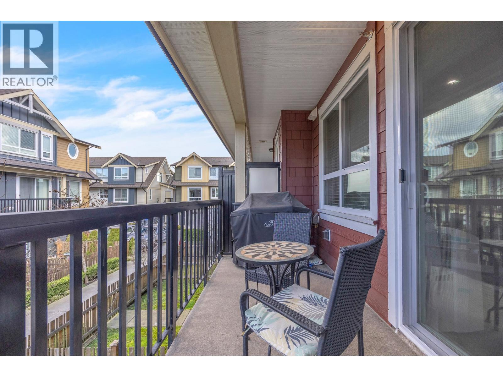 28 430 DUNCAN STREET, New Westminster