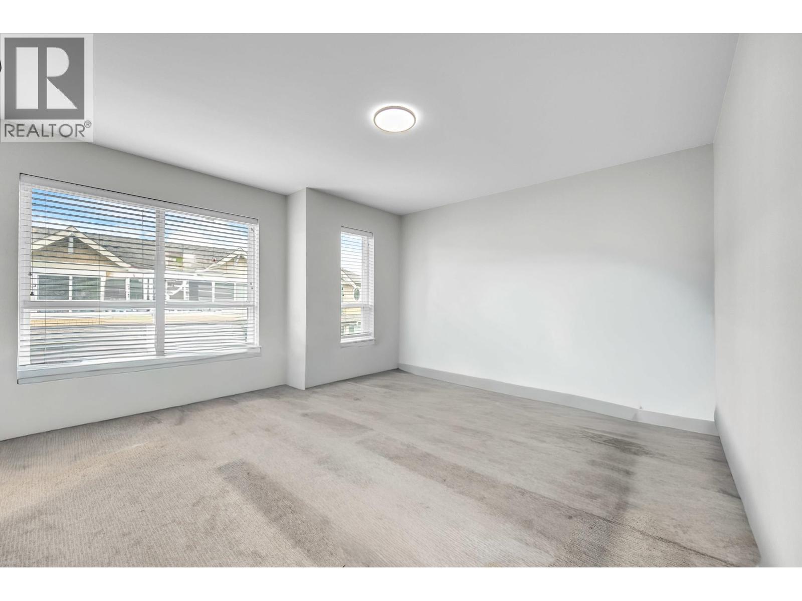 28 430 DUNCAN STREET, New Westminster