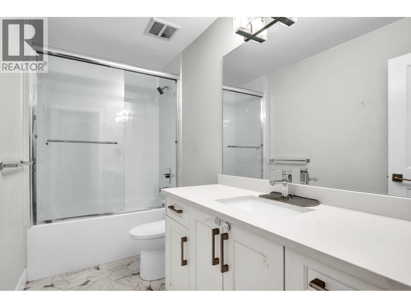 28 430 DUNCAN STREET, New Westminster