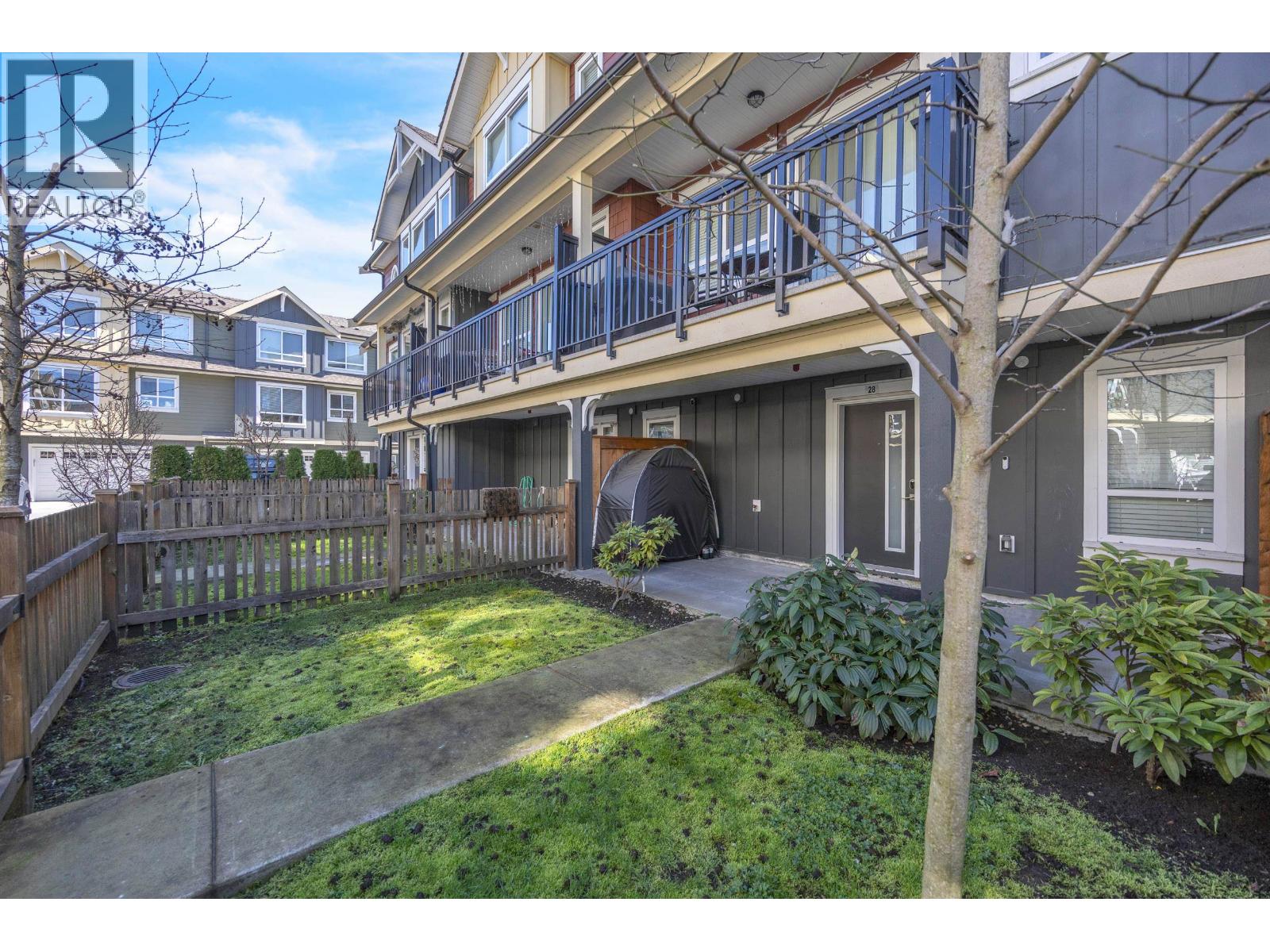 28 430 DUNCAN STREET, New Westminster