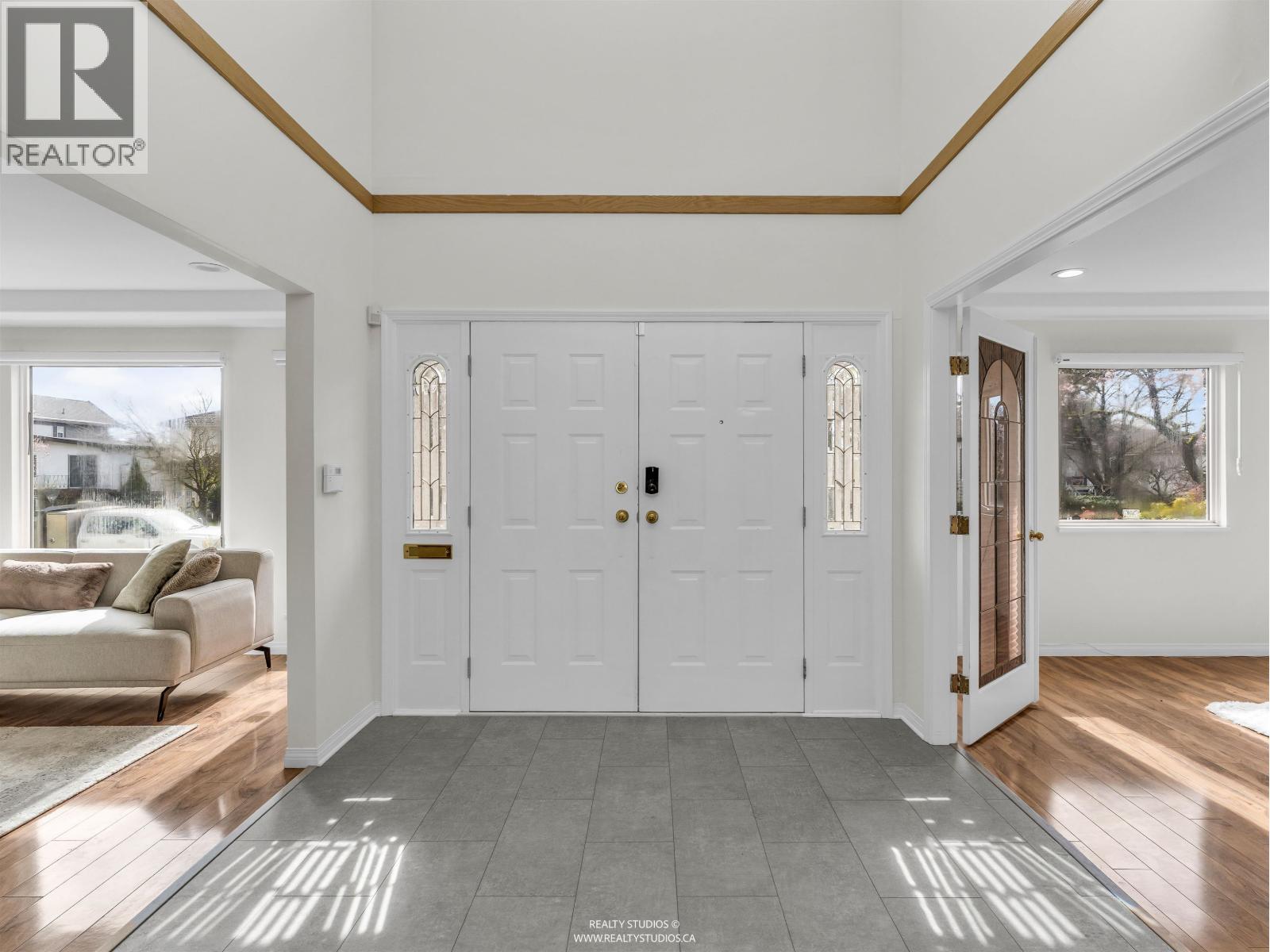 47 50TH Avenue - photo 2