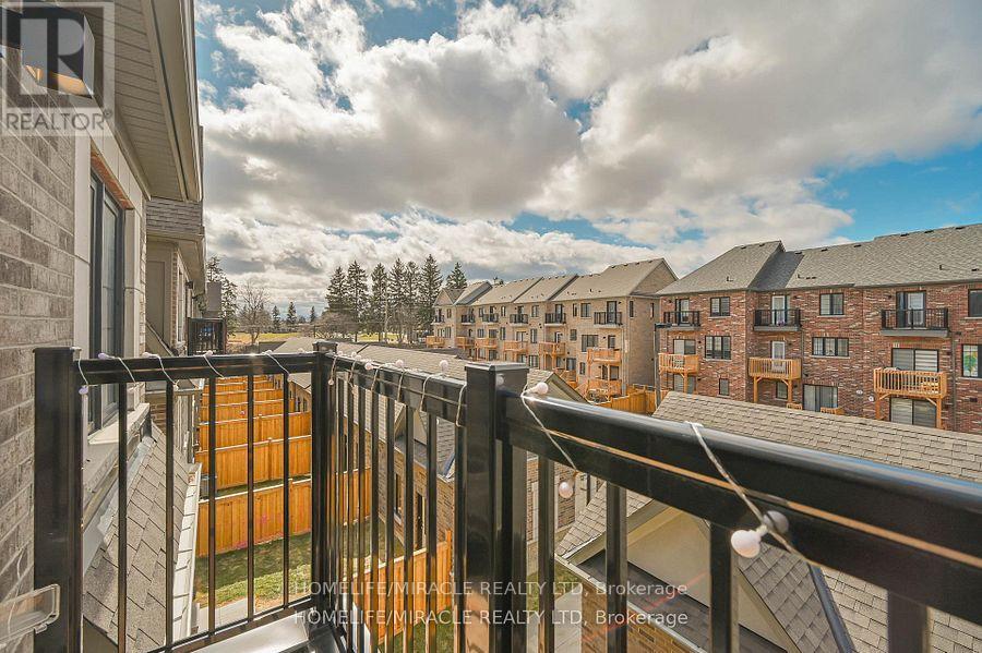 17 SELFRIDGE WAY - 36