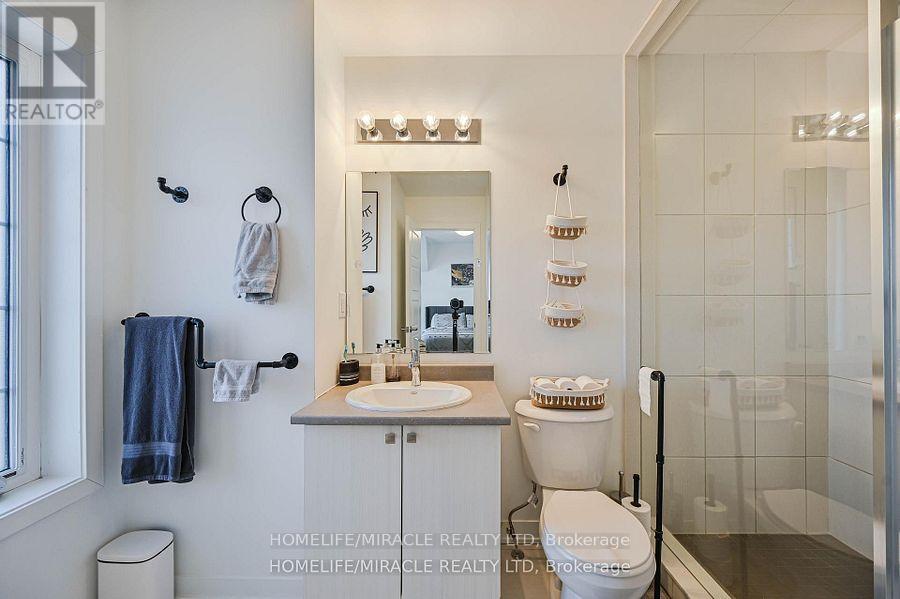 17 SELFRIDGE WAY - 37