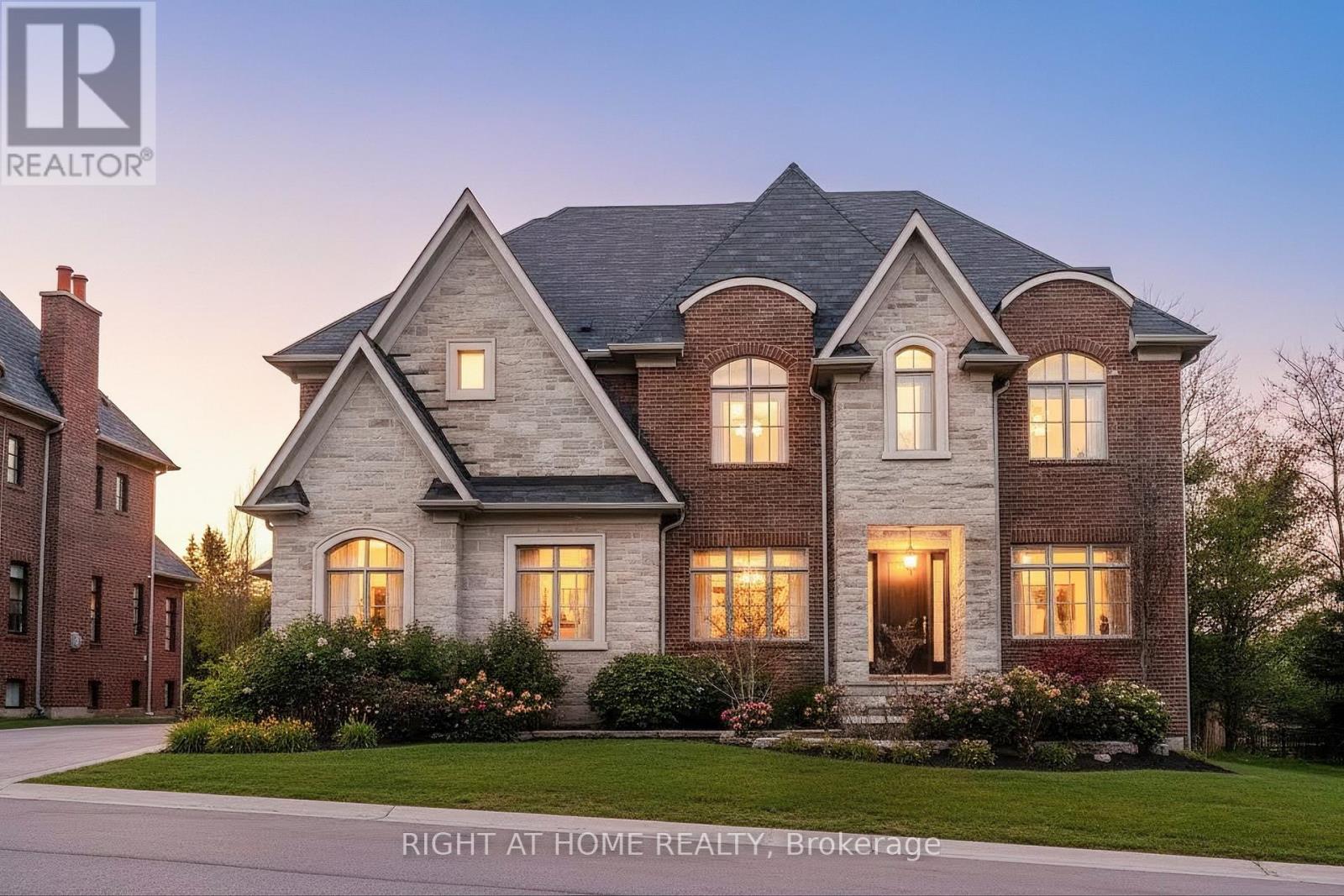 Listing photo of 15 DAVINA CIRCLE