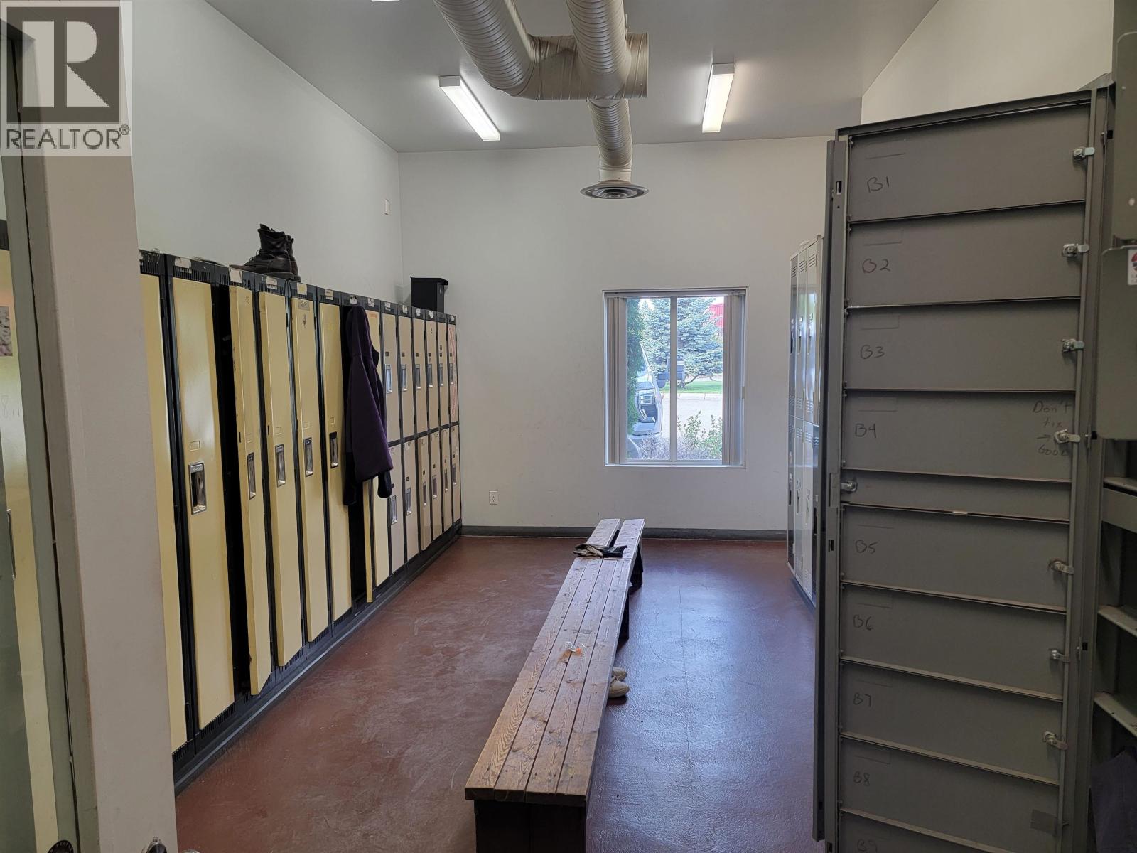 Photo 13 of 19 — 9588 MILWAUKEE WAY · Prince George, BC