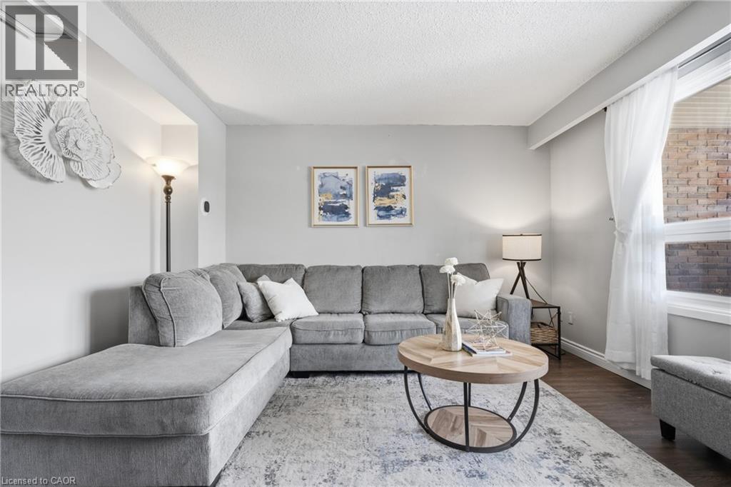 423 WESTWOOD Drive Unit# 44