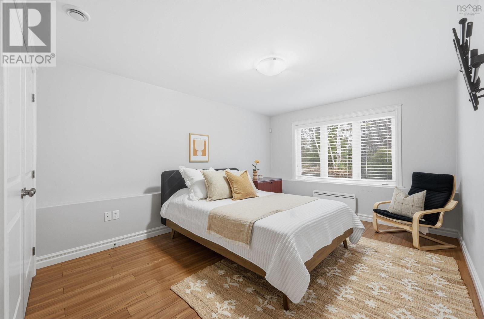 Property 34 of 49 of 11 Stockton Ridge