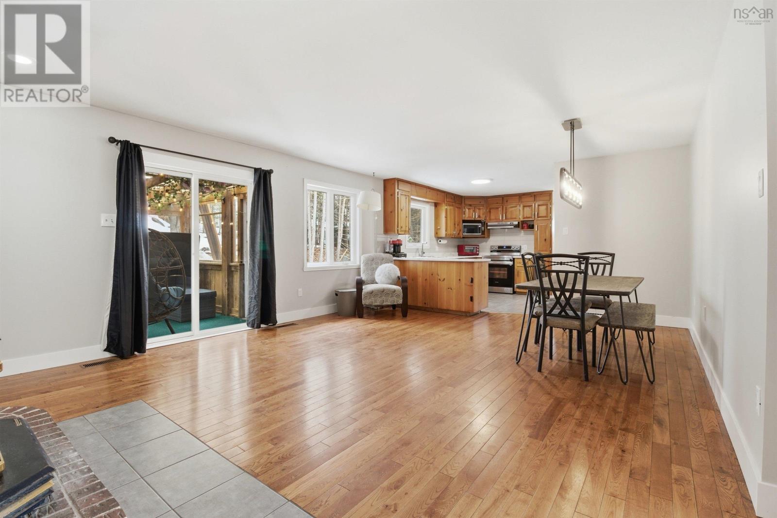 Property 8 of 36 of 17 Sprucewood Avenue