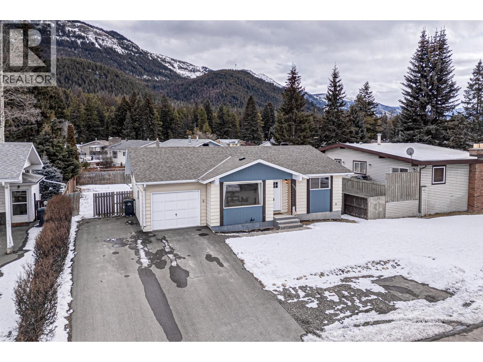 482 Engelmann Spruce Drive, Sparwood