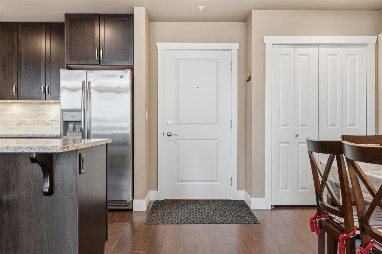 402 3192 GLADWIN Road - photo 2