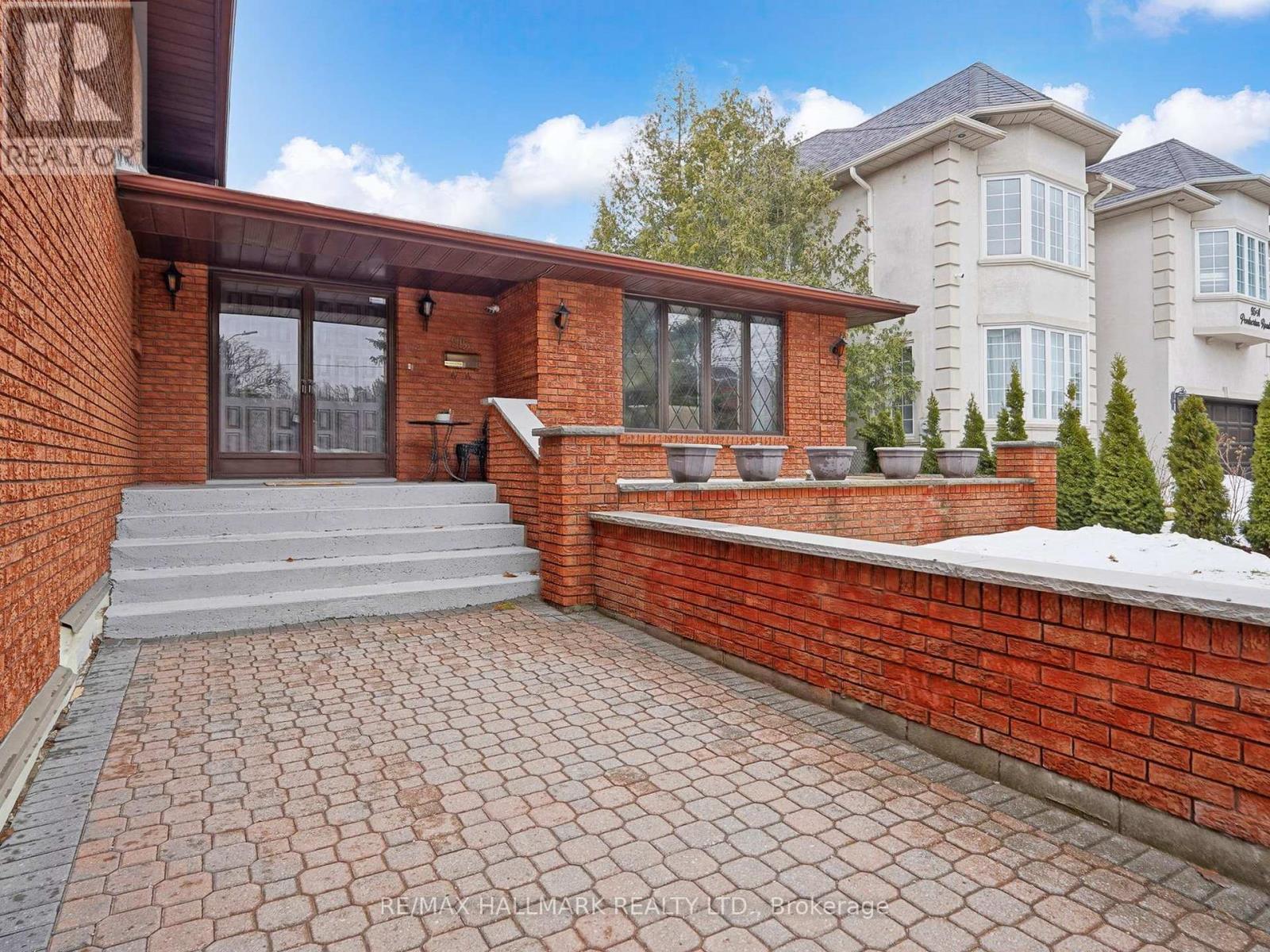 95 PEMBERTON ROAD - 2