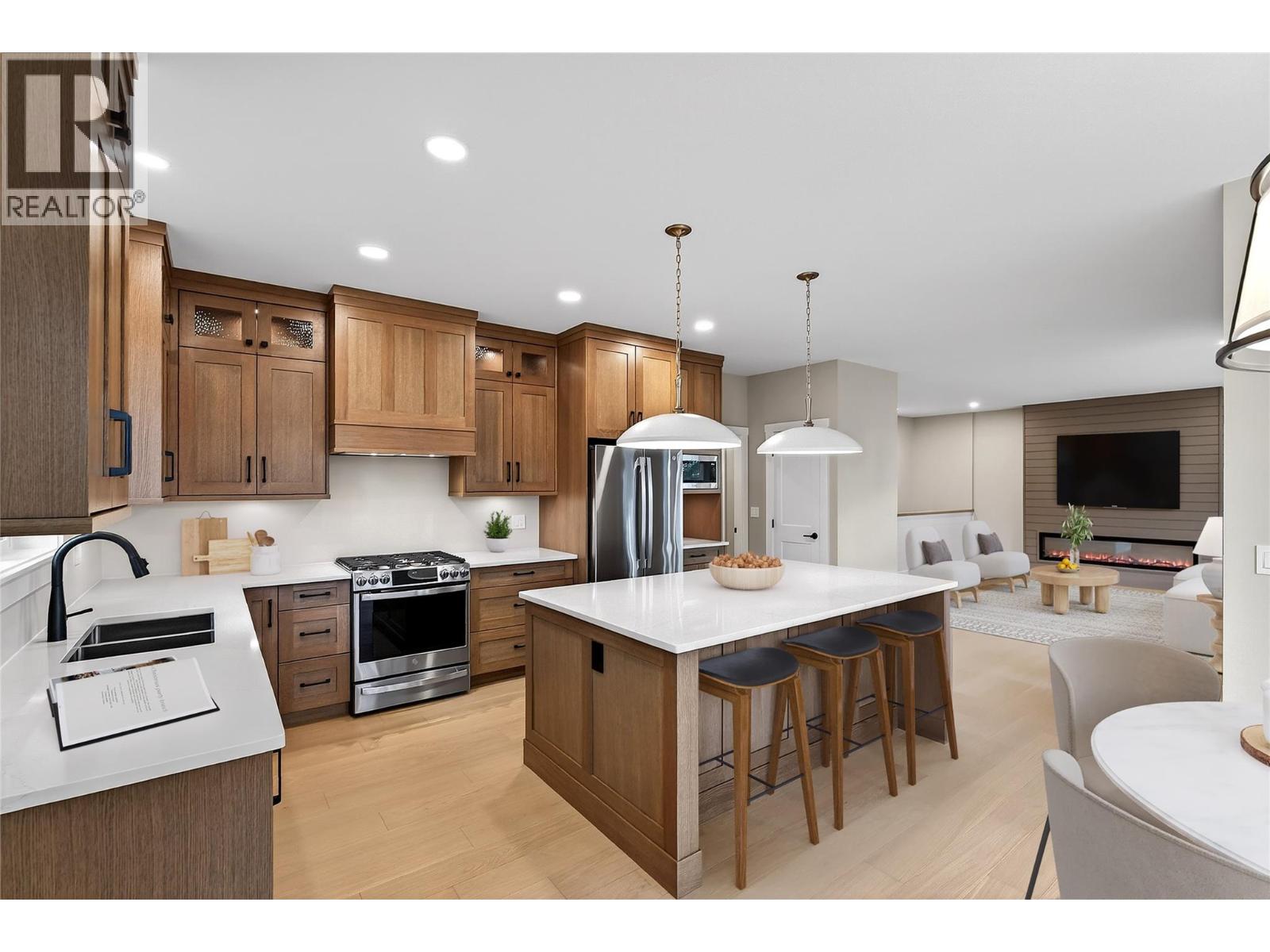 3682 Braelyn Road, Tappen