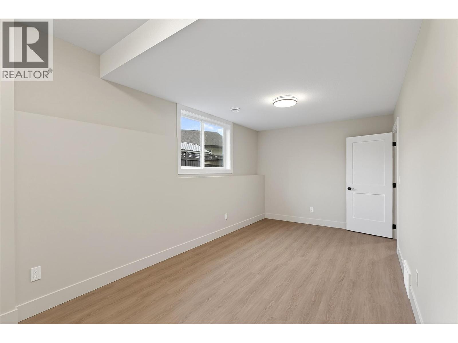 3682 Braelyn Road, Tappen