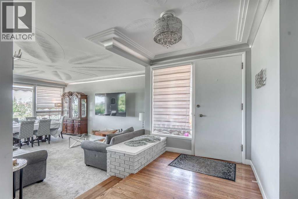 Single Family House Bungalow for Sale in   Street SW Scarboro/Sunalta West Calgary 