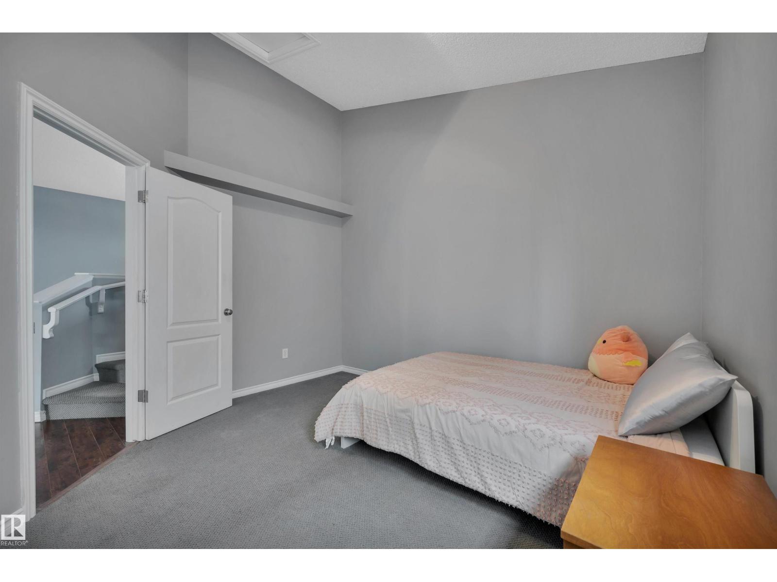 62 DOUGLAS CR, Leduc