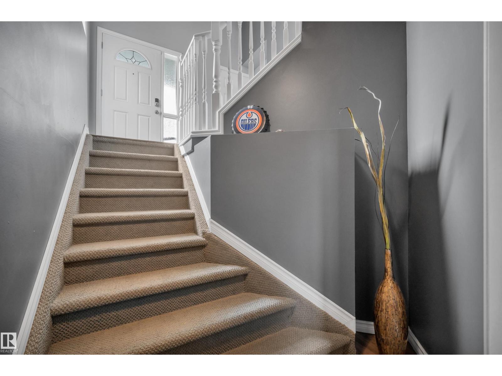 62 DOUGLAS CR, Leduc