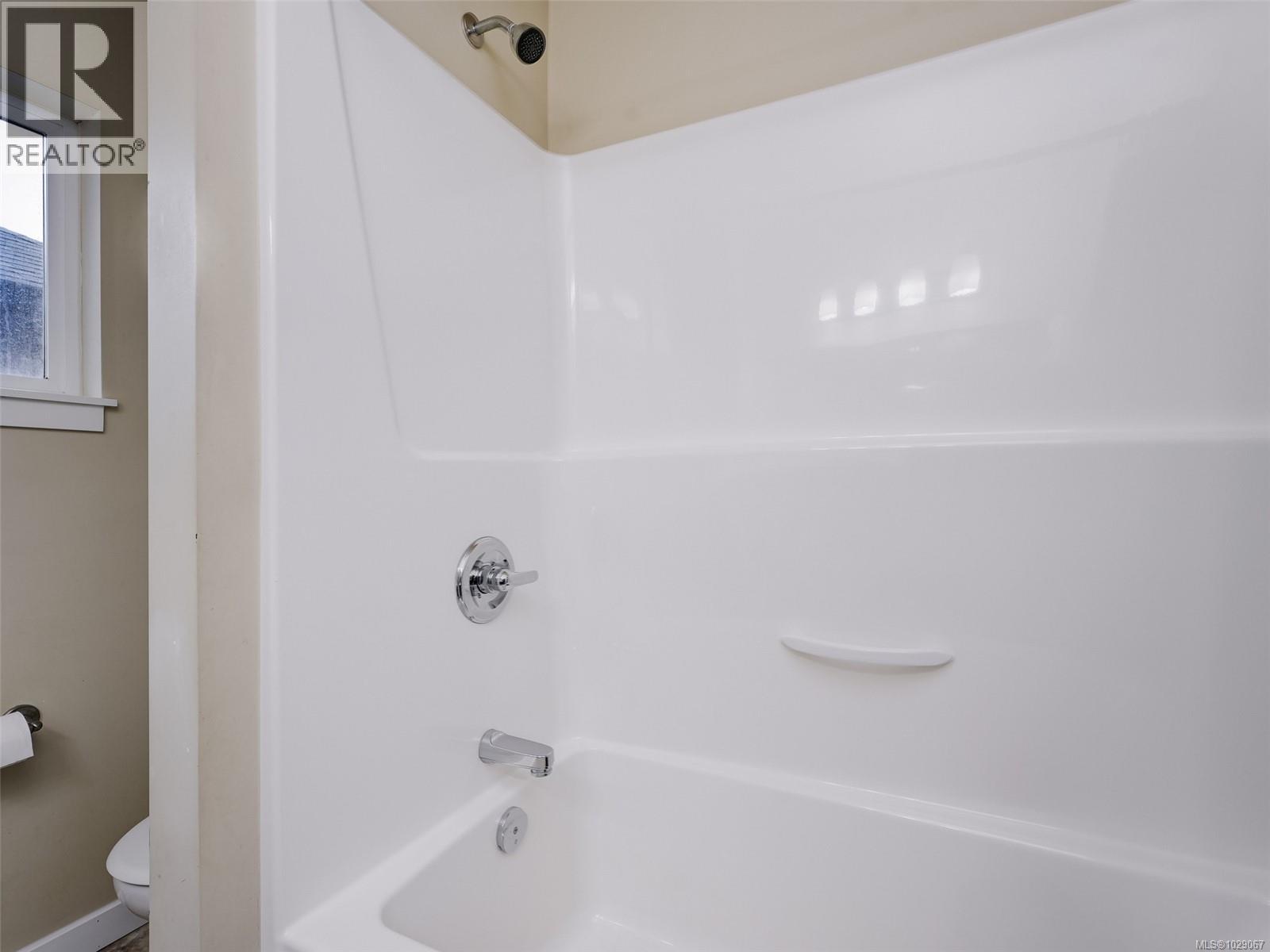  3385 Piper Road, Langford