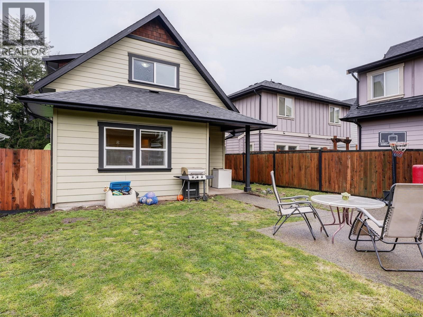 3385 Piper Road, Langford