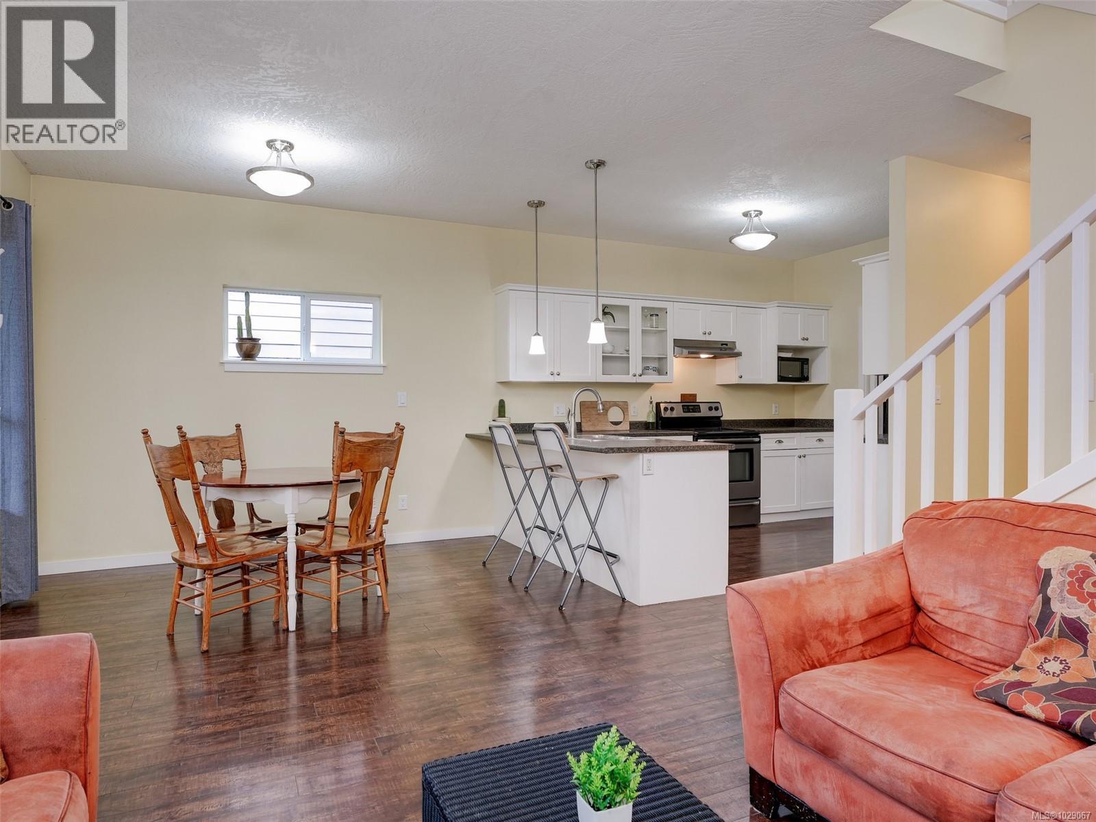  3385 Piper Road, Langford