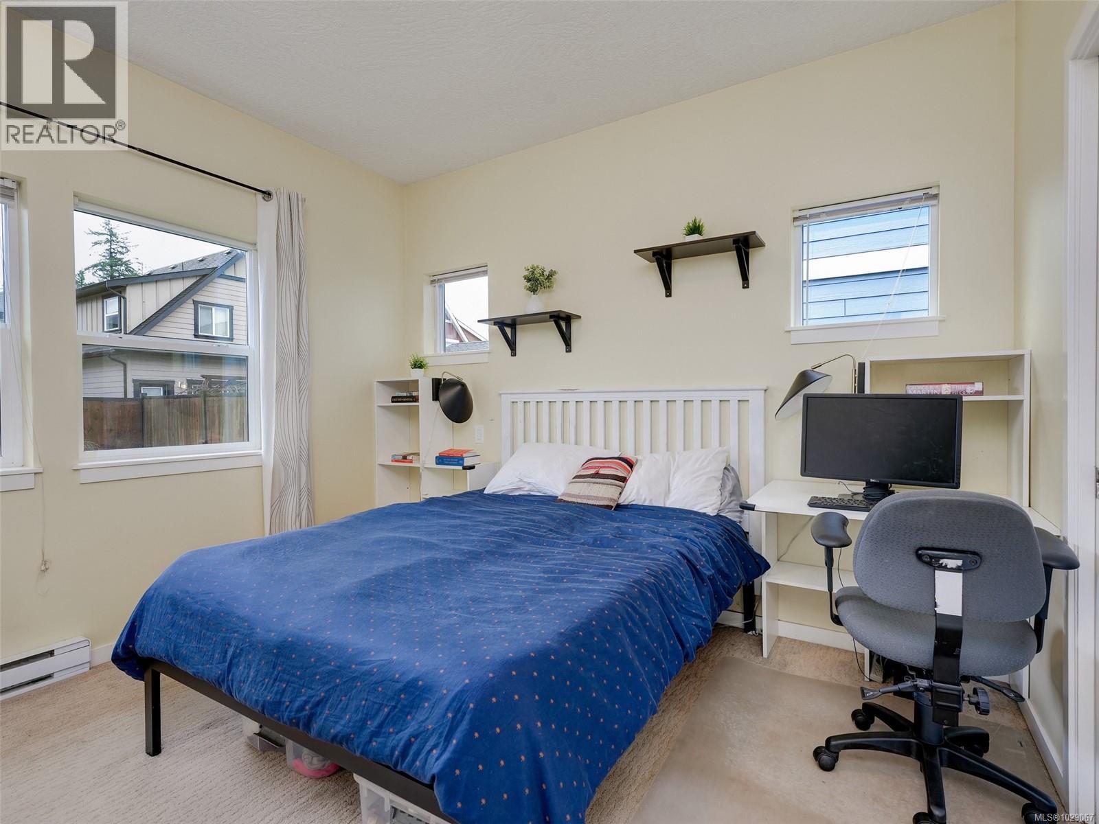  3385 Piper Road, Langford