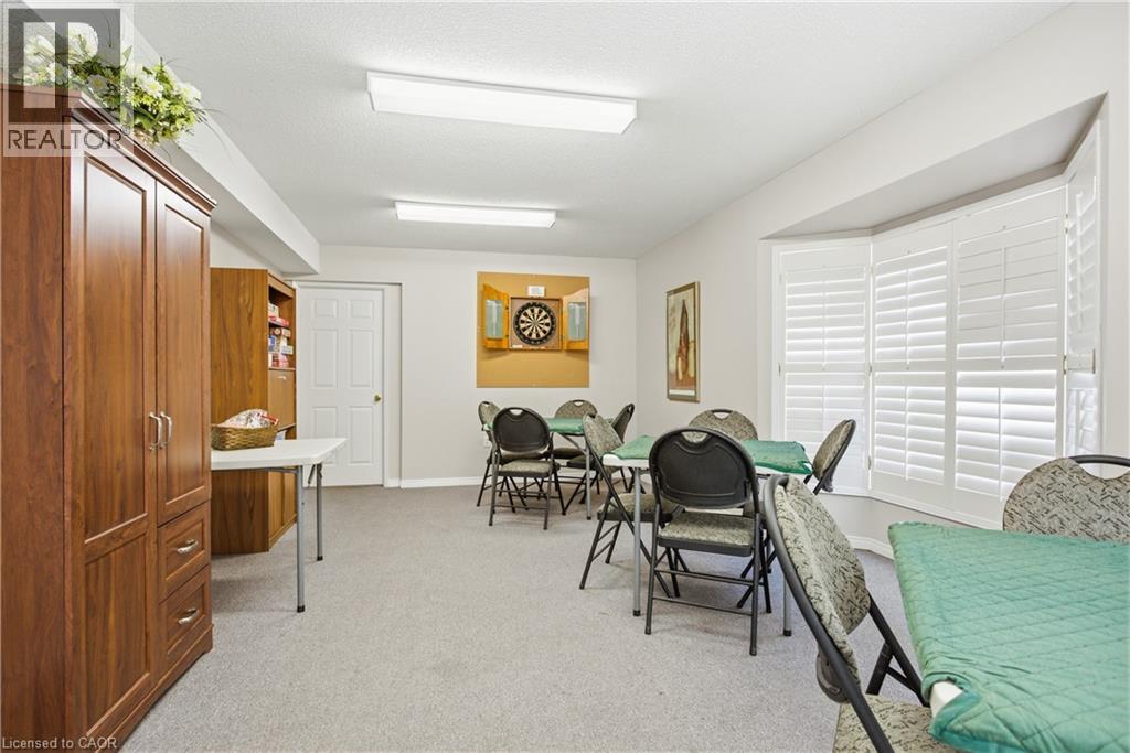 #F304 216 PLAINS Road W - 28