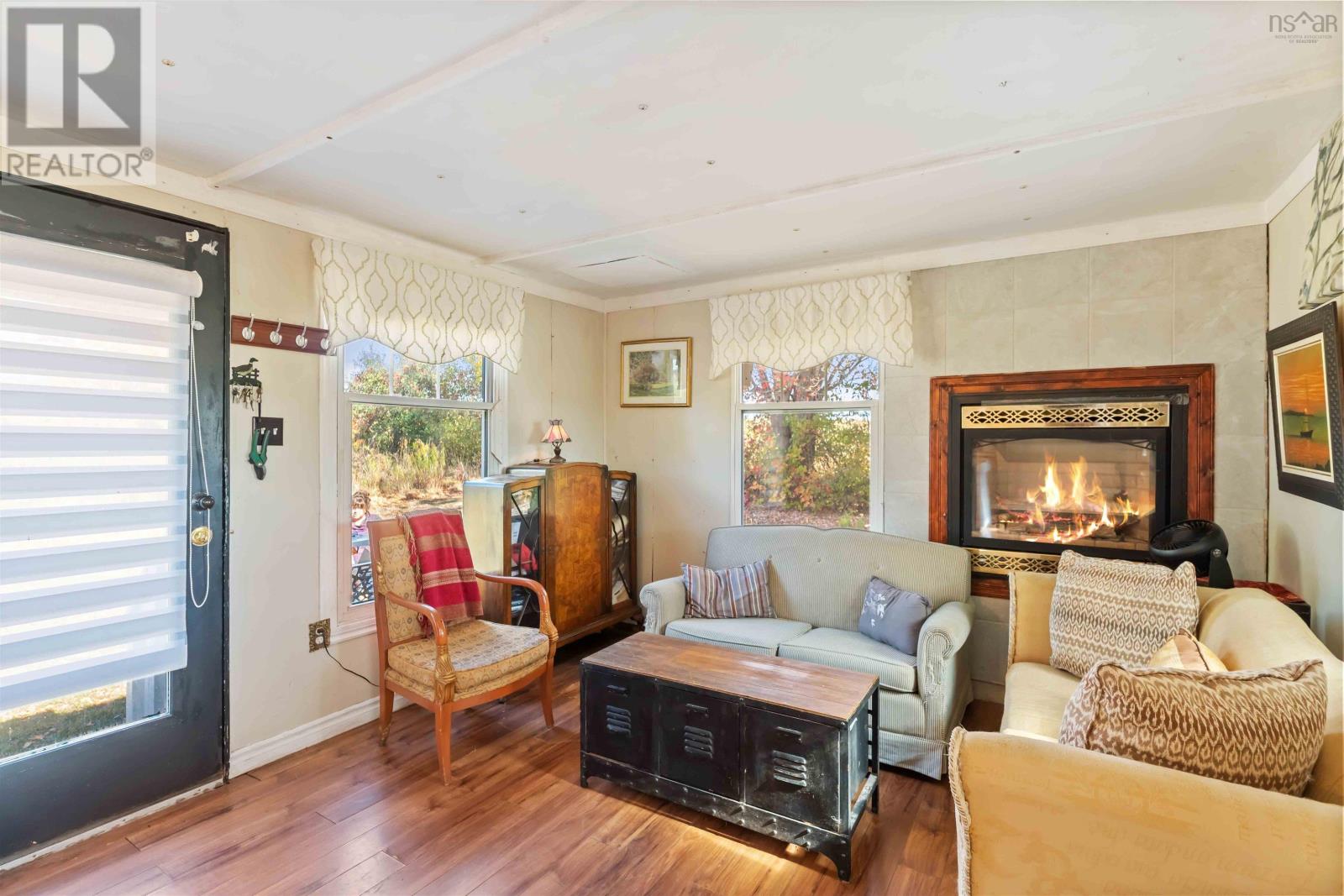 Property 8 of 50 of 3199 Brooklyn Street