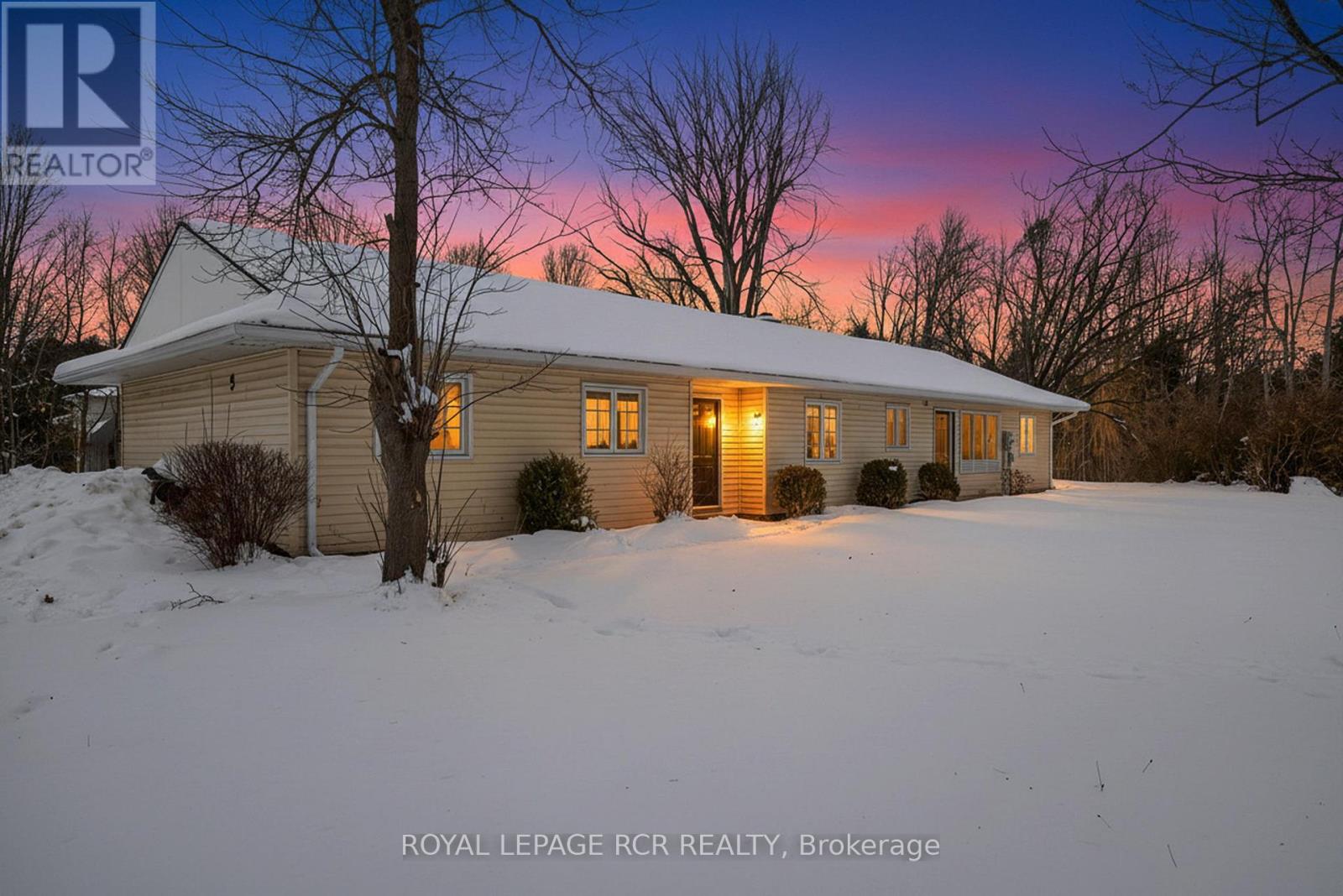 3 STARRVIEW CRESCENT - 1