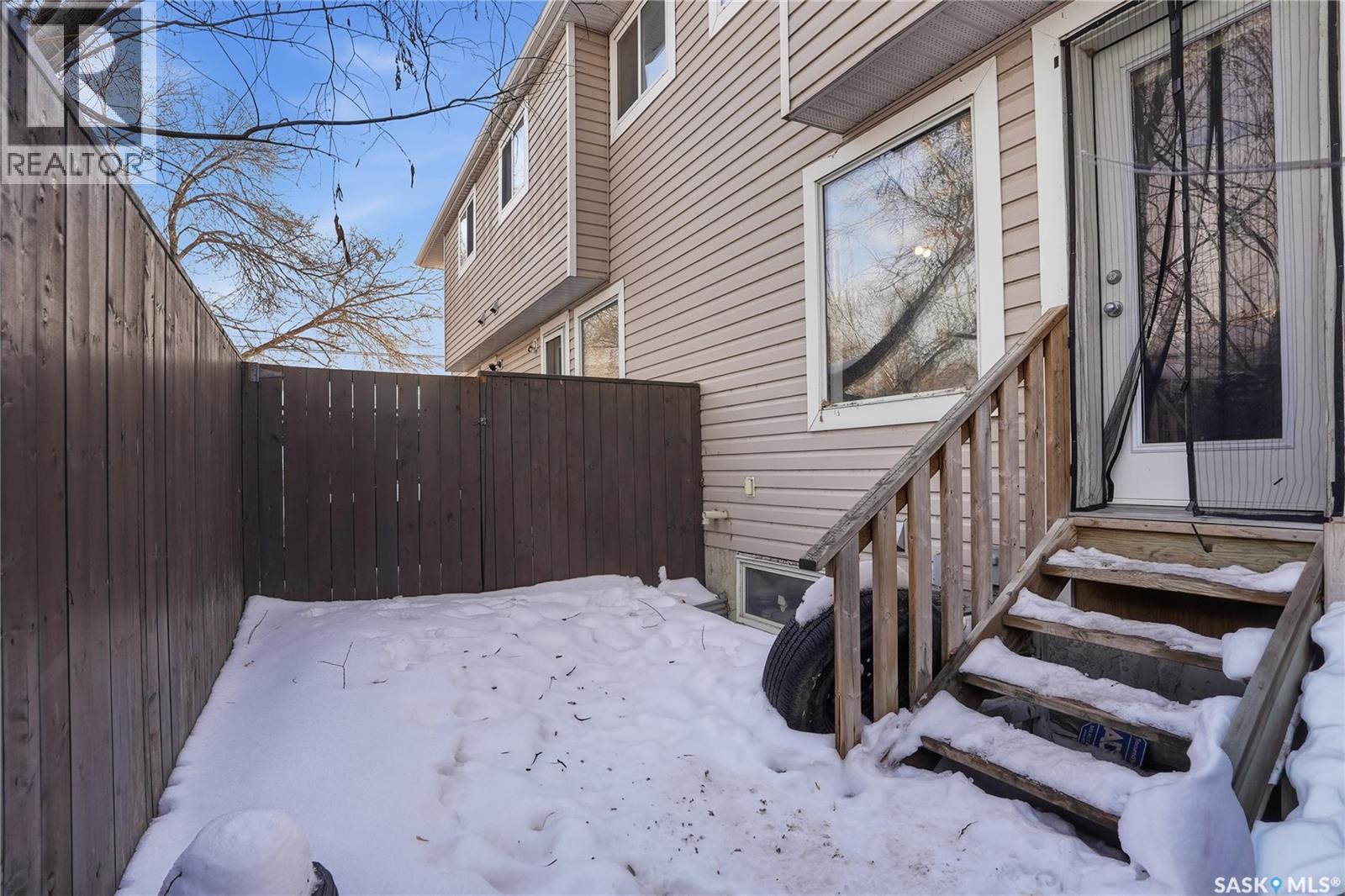 #3 802 K AVENUE N - 33