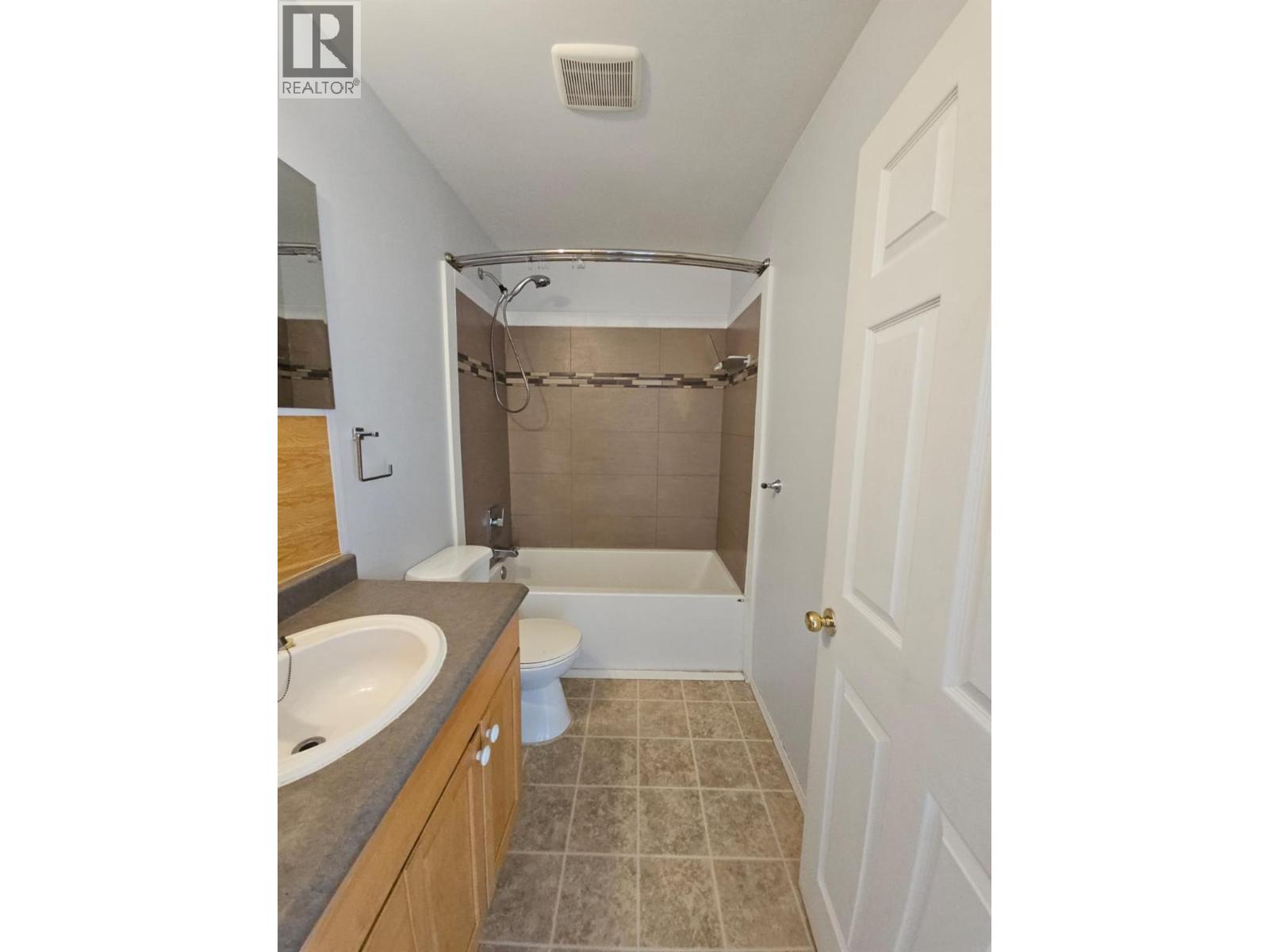 140-5100 53 Street SW, Chetwynd