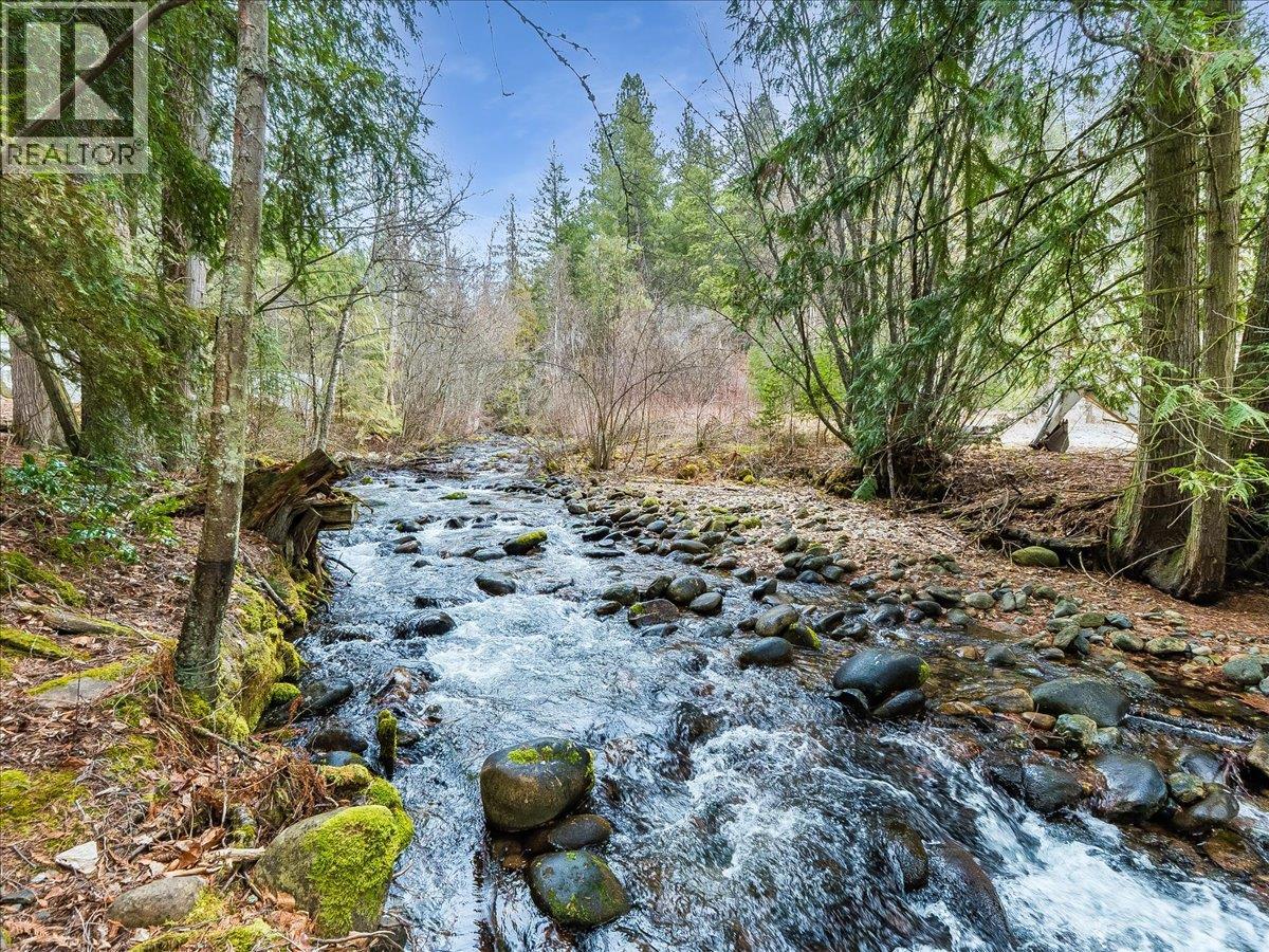 7515 Broadwater Road - 11