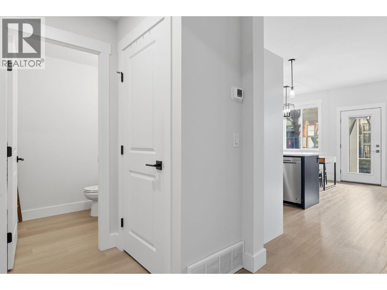 1999 15 Avenue Unit# 6, Vernon