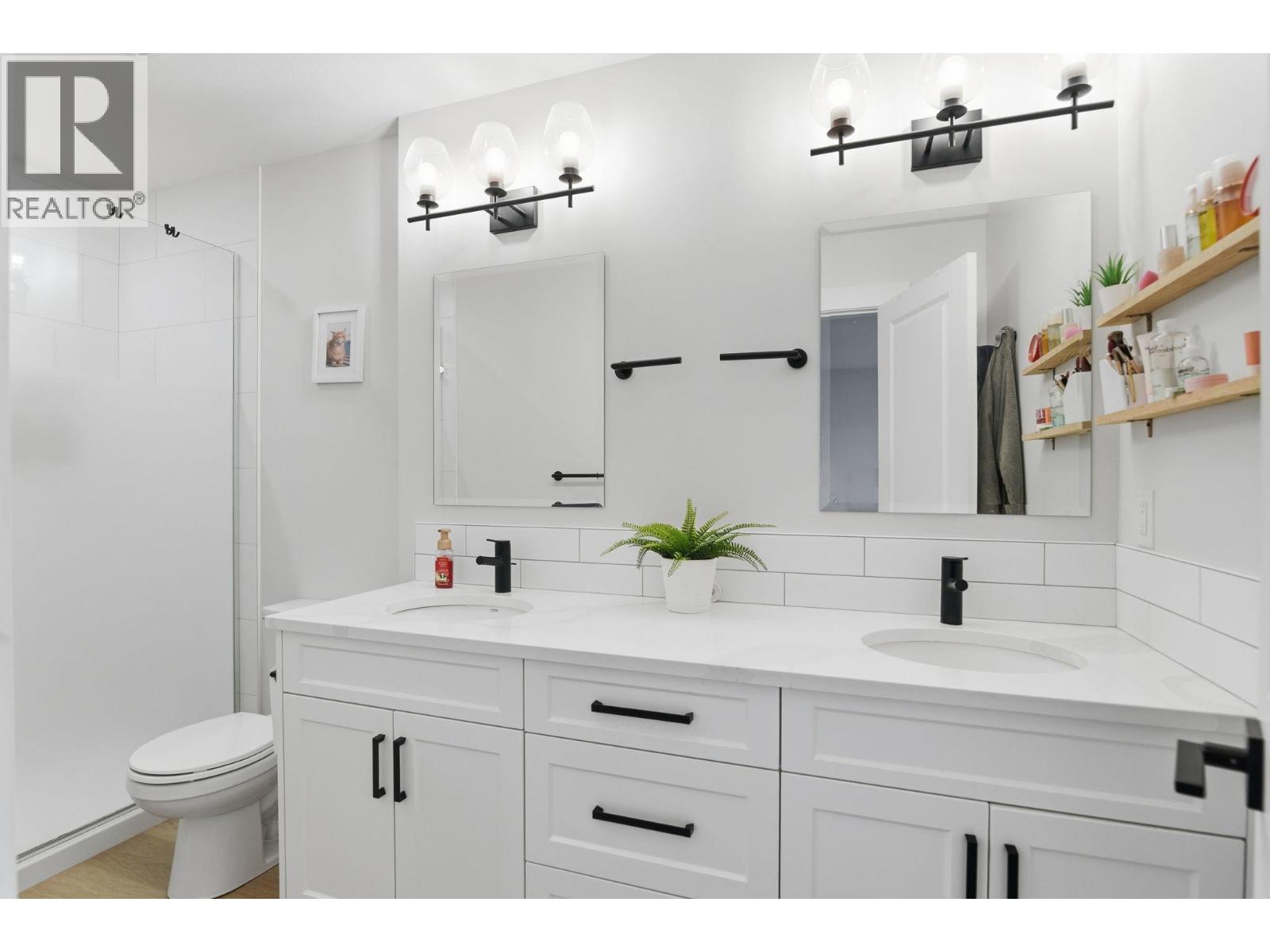 1999 15 Avenue Unit# 6, Vernon