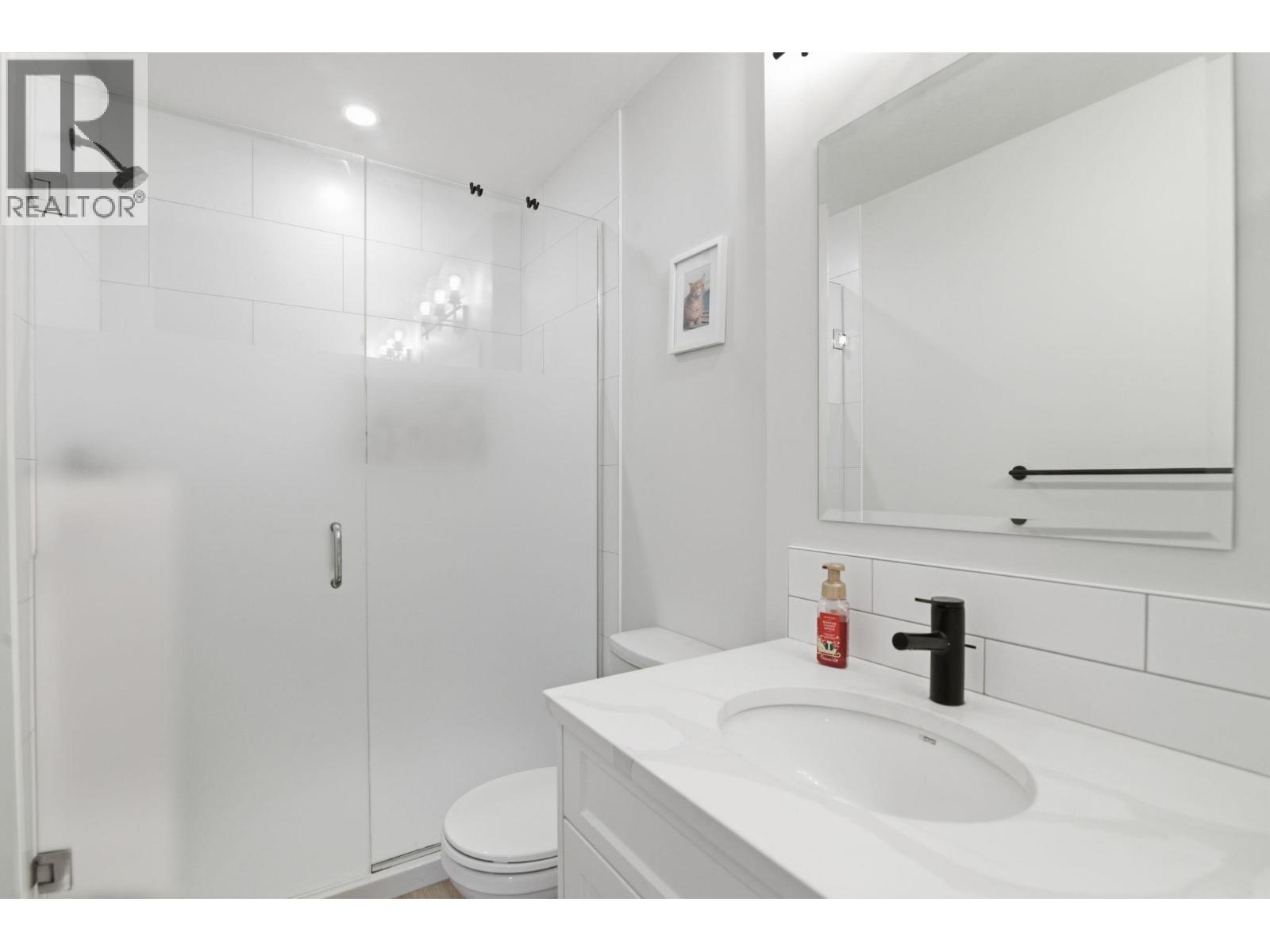 1999 15 Avenue Unit# 6, Vernon