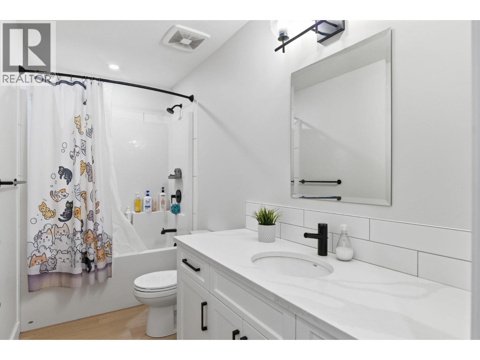 1999 15 Avenue Unit# 6, Vernon