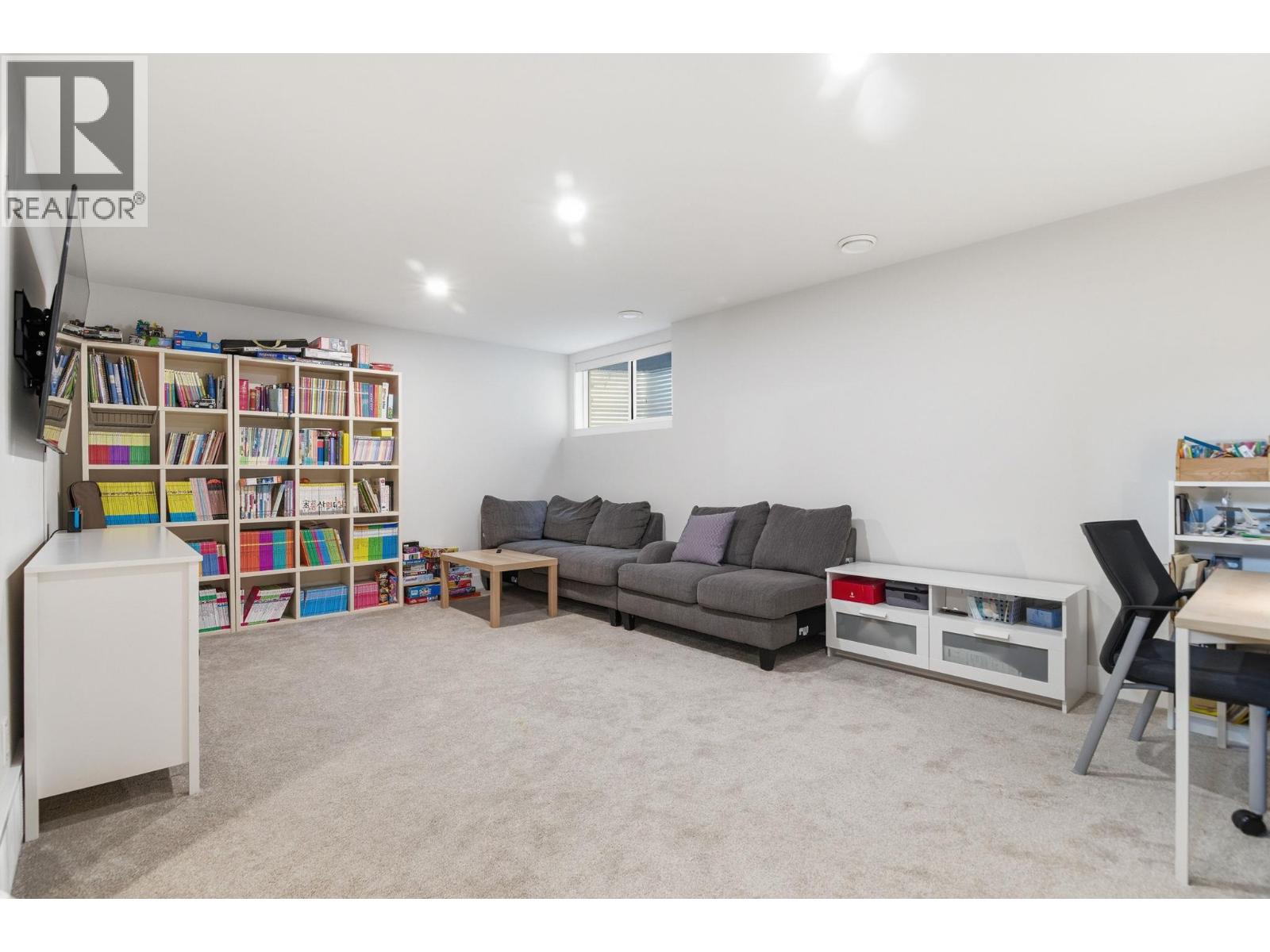 1999 15 Avenue Unit# 6, Vernon