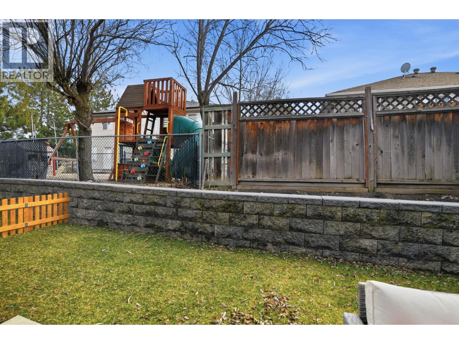 1999 15 Avenue Unit# 6, Vernon