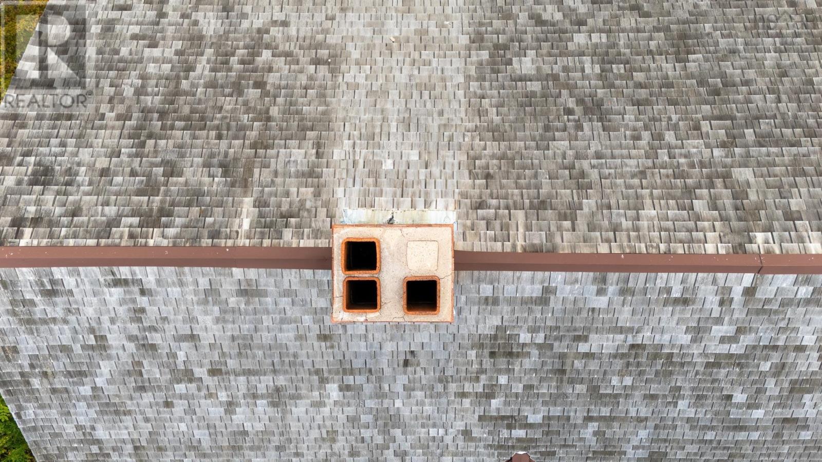 Property 40 of 47 of 654 Main Street