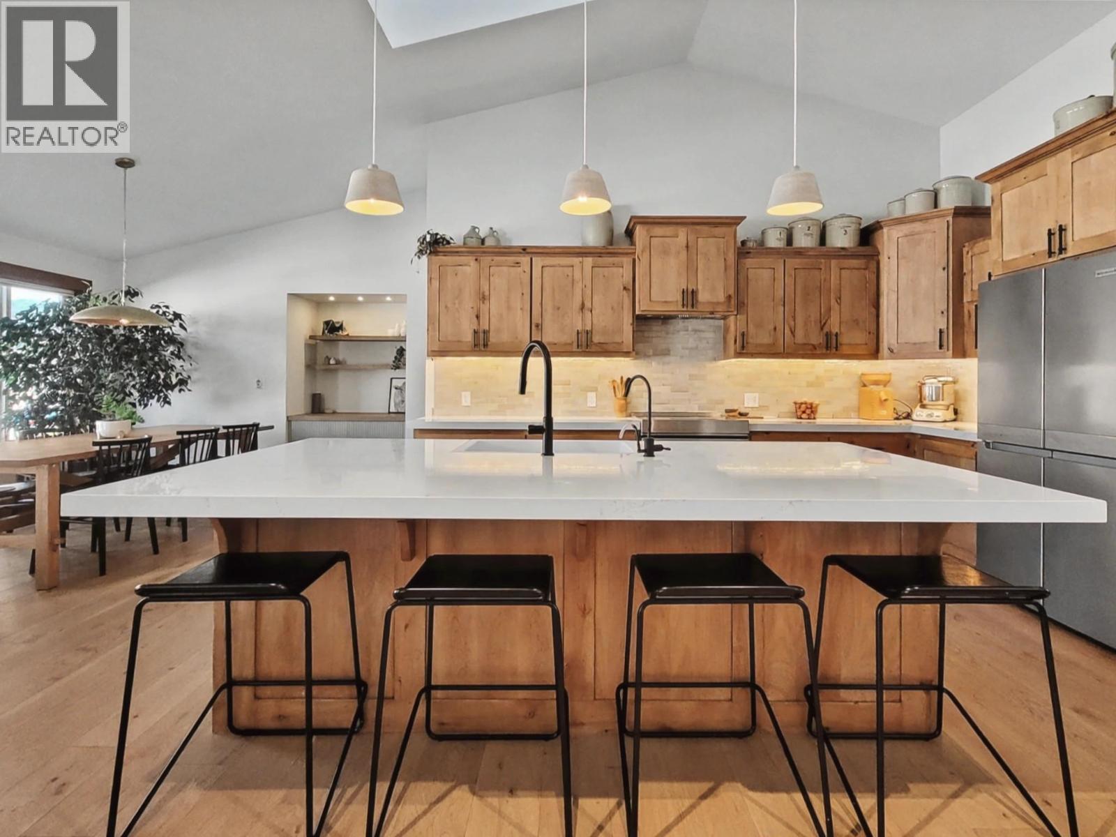 8170 PLOTNIKOFF ROAD - 7