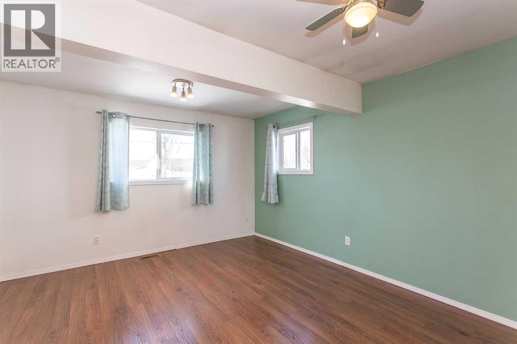 4731 48 Avenue, Lacombe