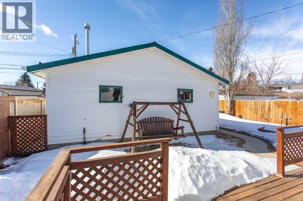 4731 48 Avenue, Lacombe