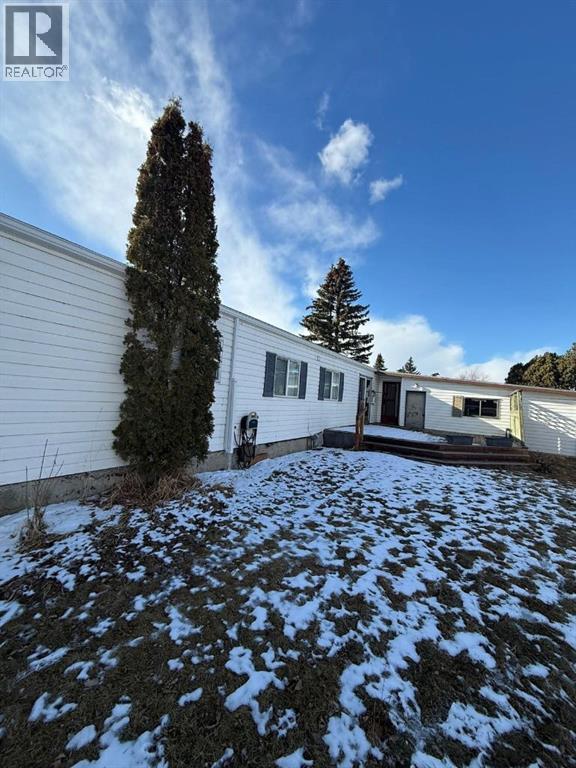 Single Family House Bungalow for Sale in  Huntstrom Drive NE Huntington Hills Calgary 