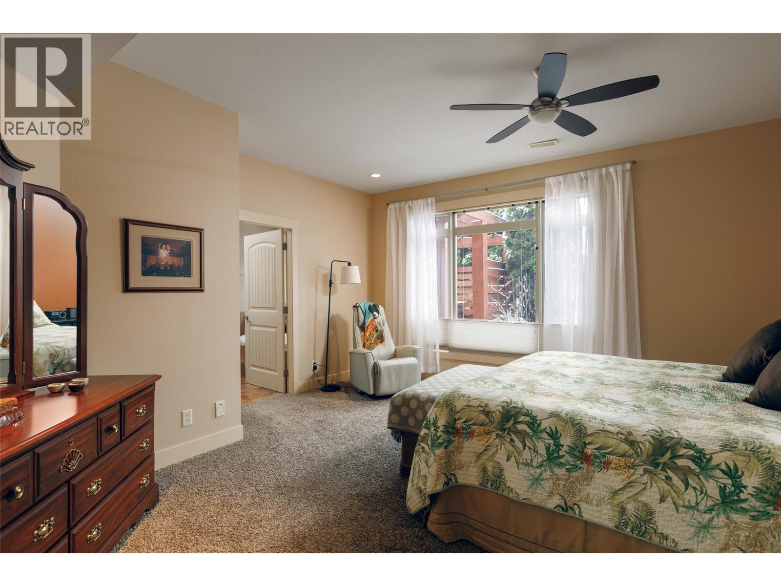 742 Crozier Avenue, Kelowna